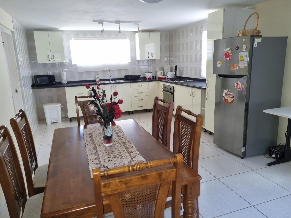 Jan Thiel Apartment Bagian luar foto